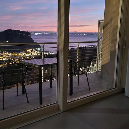 Appartamenti Annachiara Costermano Exteriör bild